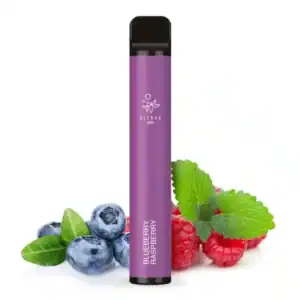 Elfbar Blueberry Raspberry in unserer individuellen Elfbar Box bestellen. das Produktbild zeigt Blaubeeren und Himbeeren im Hintergrund