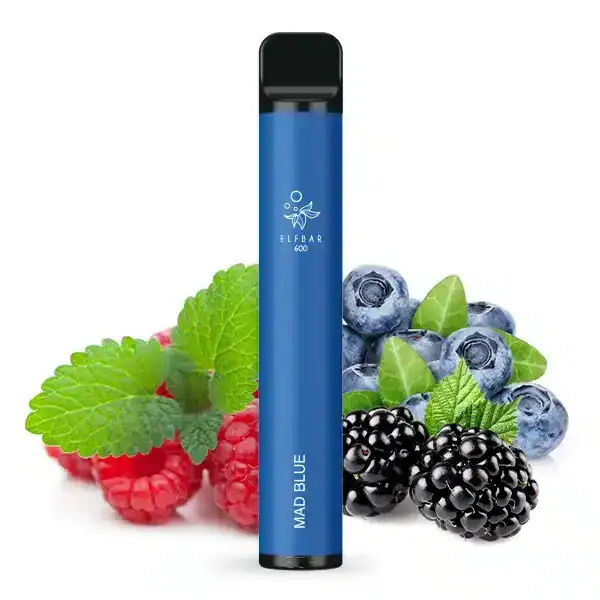 Elfbar Mad Blue Produktbild mit Himbeeren, Blaubeeren und Brombeeren im Hintergrund