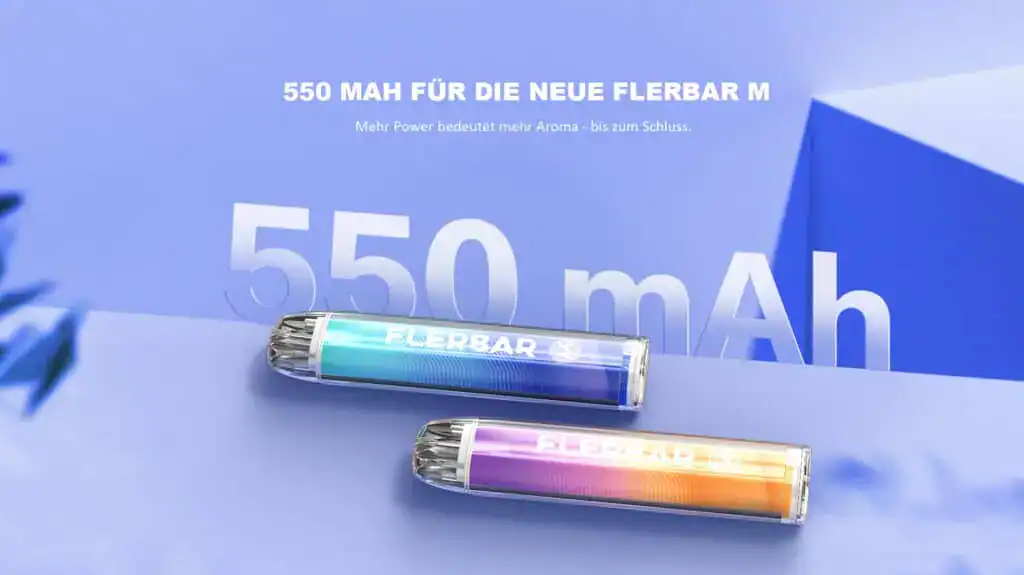 Flerbar M mit 550mAh für längere Nutzung und intensiveres Aroma. Zwei Geräte in blauen und lila Farben auf einem modernen blauen Hintergrund.